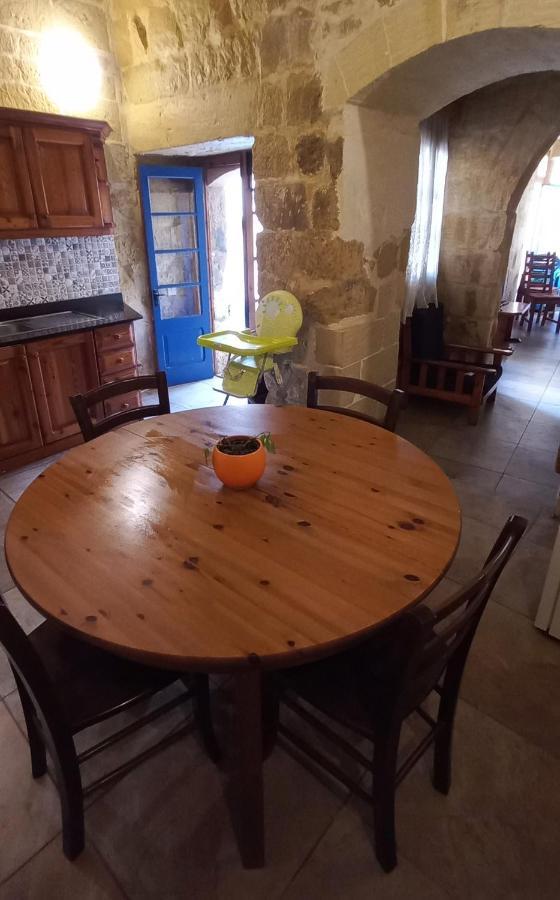 Ta Lucia Farmhouse With Private Pool And Bbq Villa Santa Lucija  ภายนอก รูปภาพ