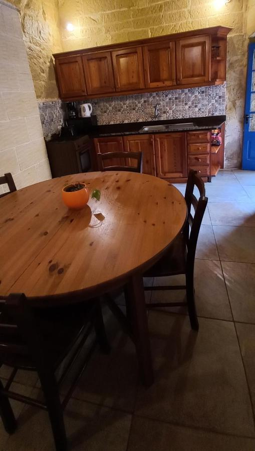 Ta Lucia Farmhouse With Private Pool And Bbq Villa Santa Lucija  ภายนอก รูปภาพ
